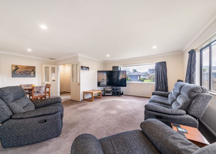  at 13 Talbot Grove, Trentham, Upper Hutt, Wellington