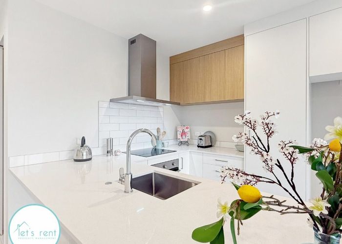  at 11/18 Paraone Crescent, Conifer Grove, Papakura, Auckland