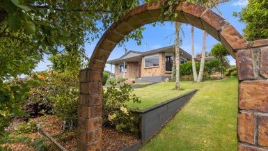  at 10 Hursthouse Street, Vogeltown, New Plymouth