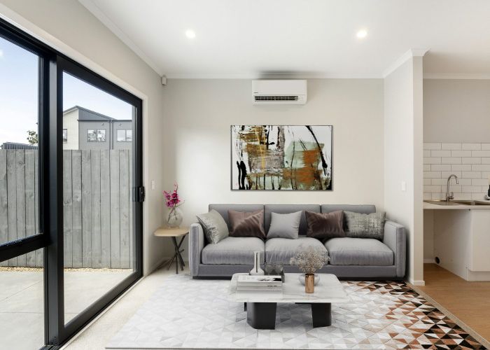  at 2/17 Samuel Marsden Place, Whenuapai, Waitakere City, Auckland