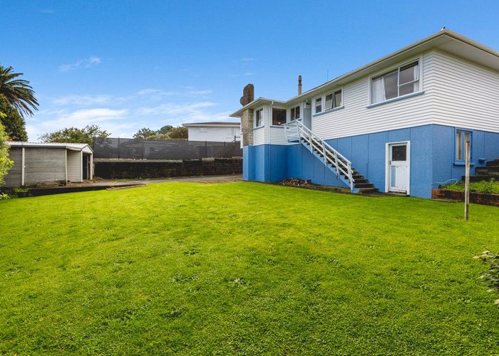  at 70E Ngamotu Road, Spotswood, New Plymouth