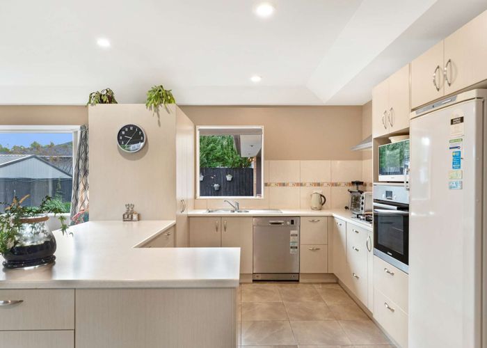  at 287a Burwood Road, Burwood, Christchurch City, Canterbury
