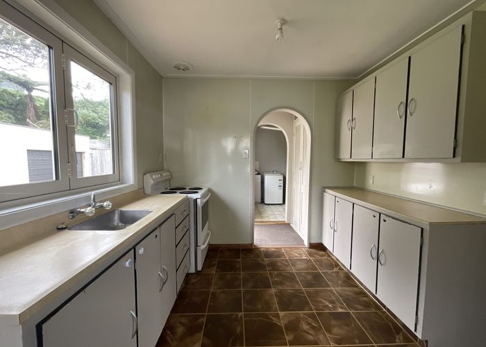  at 105 Mangorei Road, Merrilands, New Plymouth, Taranaki