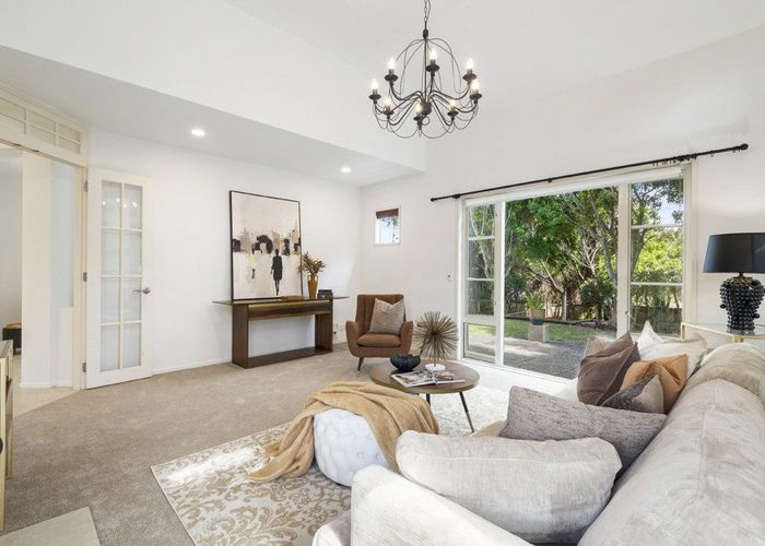  at 1 Scarlet Oak Drive, Schnapper Rock, North Shore City, Auckland