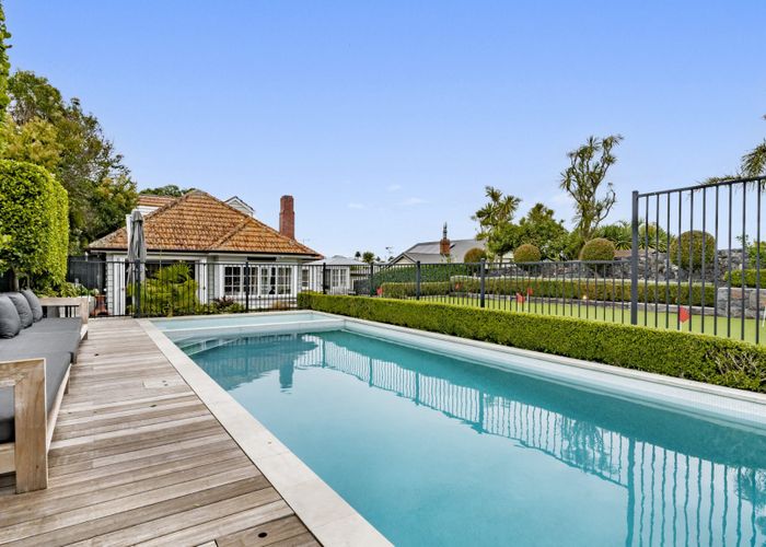  at 62 Disraeli Street, Epsom, Auckland