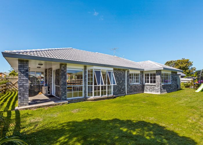 Recently sold 33 Maygrove Drive, Orewa, Orewa homes.co.nz