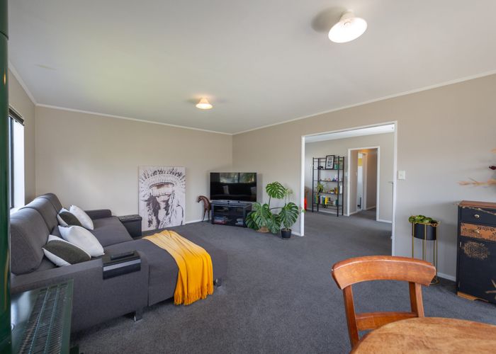  at 5 Lydia Place, Kelvin Grove, Palmerston North