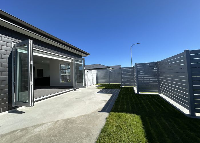  at 6 George Yee Place, Taradale, Napier