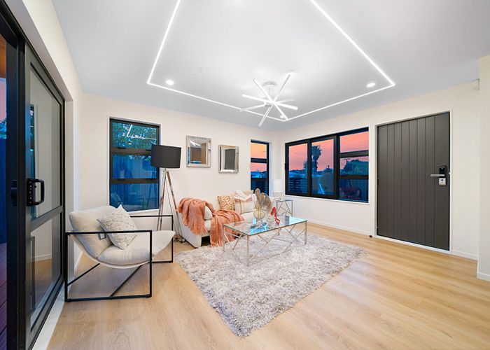  at 12A Chaucer Place, Blockhouse Bay, Auckland City, Auckland