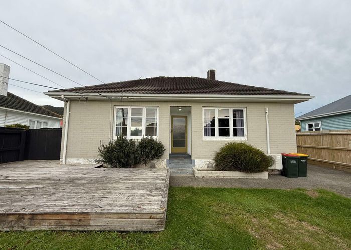  at 10 Brown Grove, Fairfield, Lower Hutt, Wellington