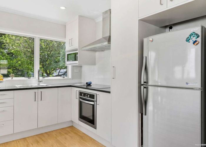  at 20A Blanche Way, Half Moon Bay, Manukau City, Auckland