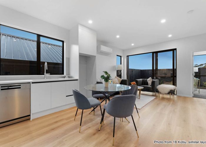  at 16 Kotiu Place, Massey, Waitakere City, Auckland