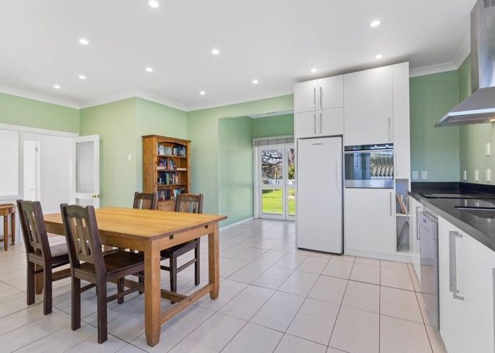  at 32 Delhi Avenue, Aramoho, Whanganui