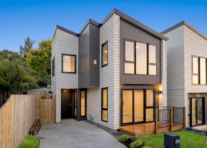  at 3 Terra Nova Street, Glen Eden, Waitakere City, Auckland
