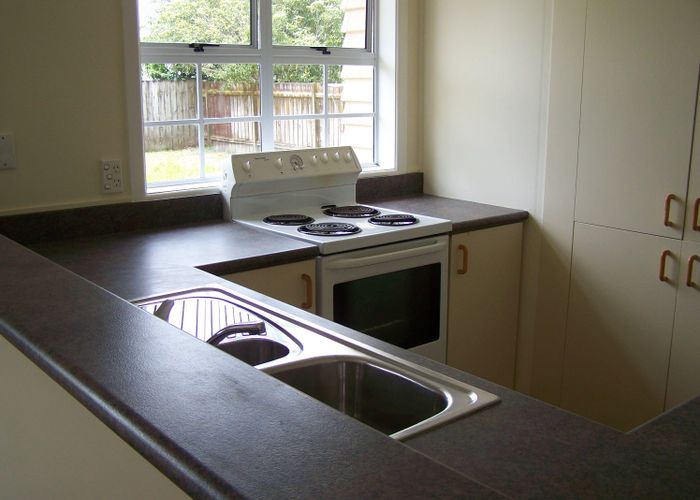  at 32 Third View Avenue, Beachlands, Manukau City, Auckland