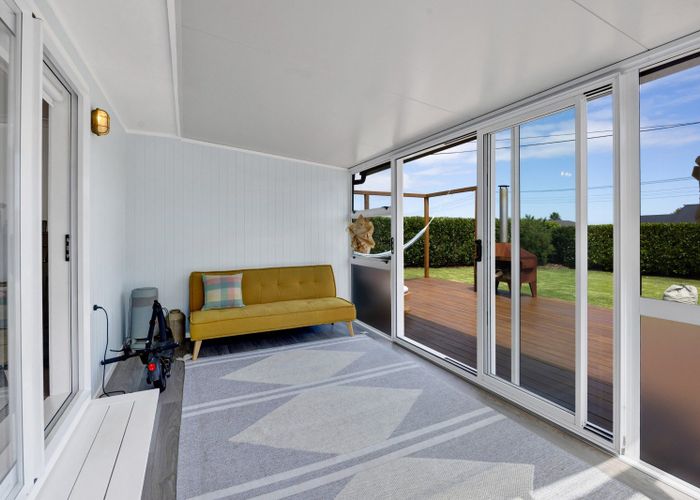  at 8 Hussey Street, Oakura, New Plymouth, Taranaki