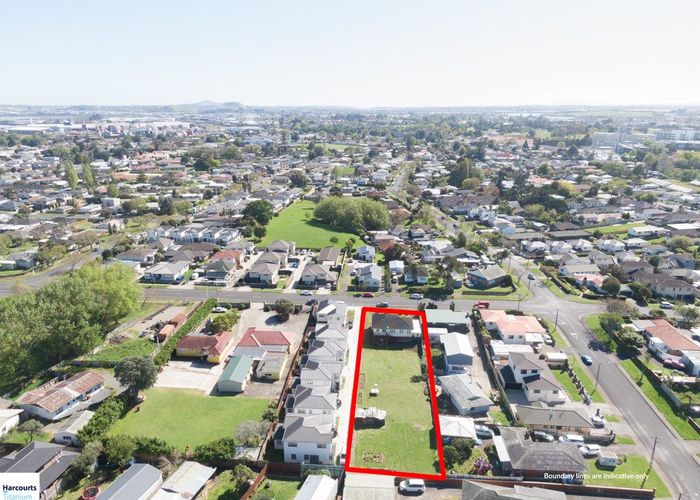  at 40 Hain Avenue, Mangere East, Auckland