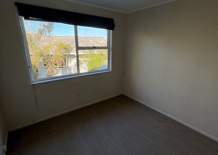  at 21 Orton Street, Glenfield, North Shore City, Auckland