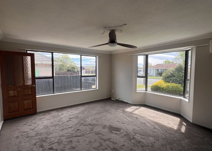  at 1/135 Sawyers Arms Rd, Northcote, Christchurch City, Canterbury