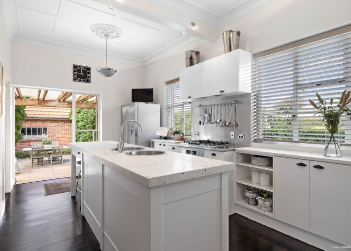  at 8 Coyle Street, Sandringham, Auckland City, Auckland