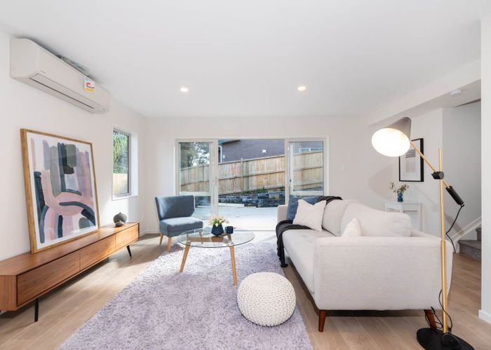  at 27 Sunshine Boulevard, Sunnyvale, Waitakere City, Auckland