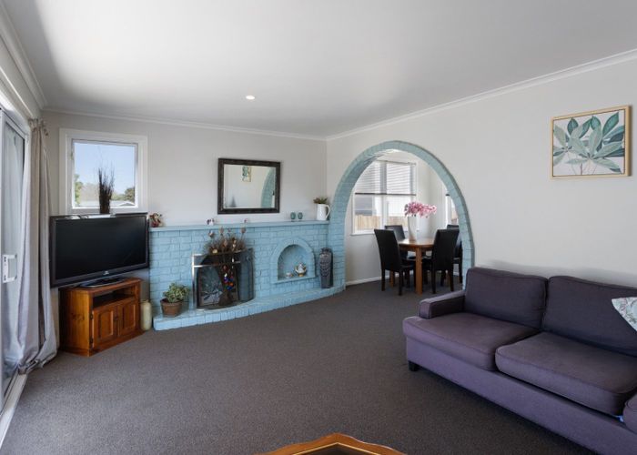  at 110 Kingswood Road, Brookfield, Tauranga
