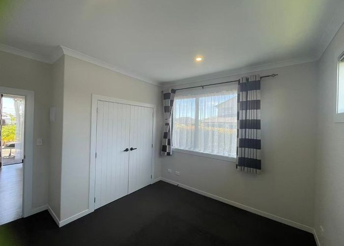  at 68S Liberty Crescent, Beachlands, Manukau City, Auckland