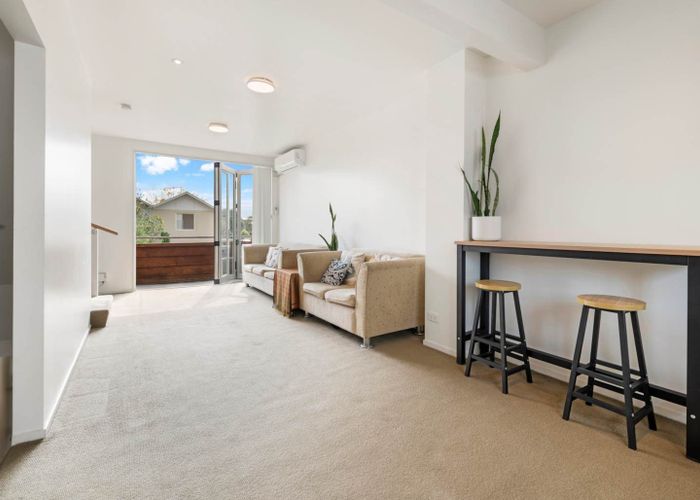  at 25 Kirikiri Ln, East Tamaki, Manukau City, Auckland