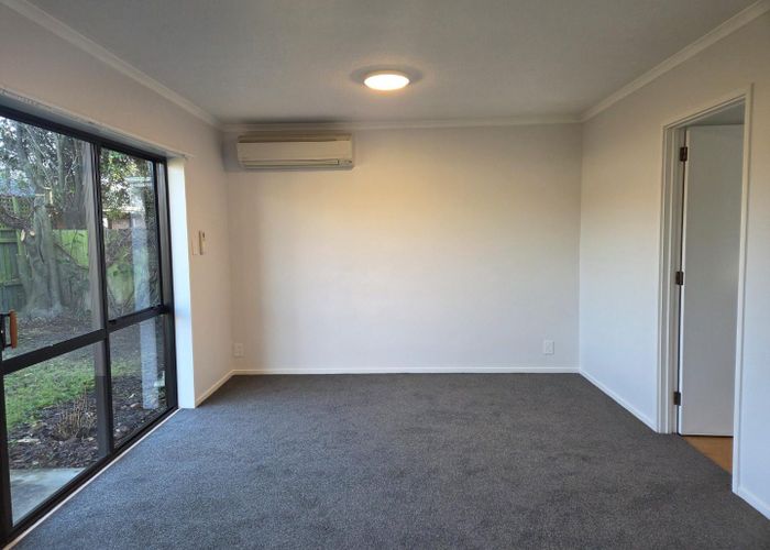  at 2/3 Pinehurst Crescent, Russley, Christchurch City, Canterbury