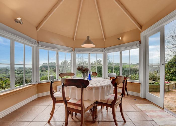  at 203 Westdale Road, Redwood Valley