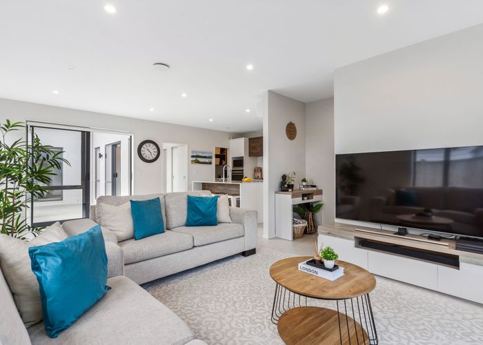  at 76 Te Napi Drive, Conifer Grove, Papakura, Auckland