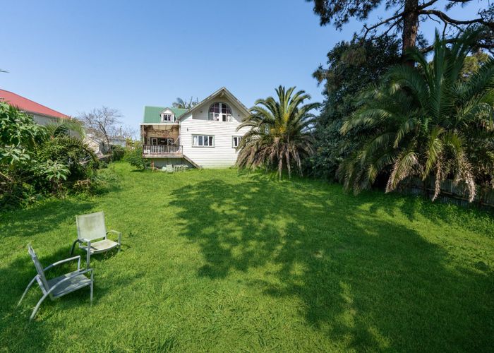  at 3 Sandringham Road, Mount Eden, Auckland