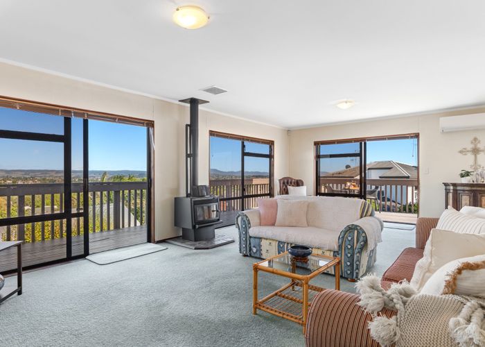  at 15 Philomel Crest, Welcome Bay, Tauranga, Bay Of Plenty