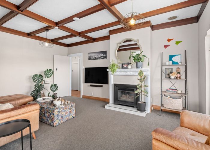  at 42 Rifle Range Road, Dinsdale, Hamilton