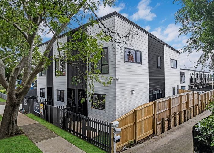  at 44 Avenue Road, Otahuhu, Auckland City, Auckland