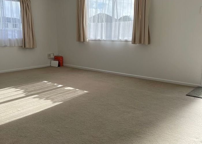  at 5 Bernard Street, Mount Wellington, Auckland