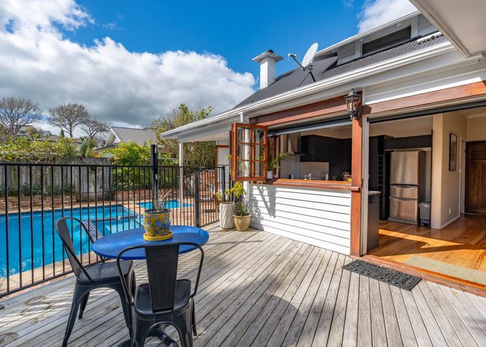 at 8 Riro Street, Hamilton East, Hamilton, Waikato