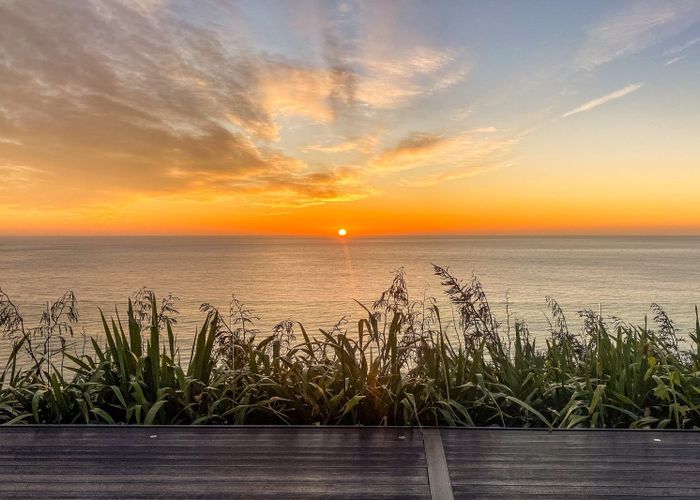  at 132 Priestley Terrace, Bluff Hill, Napier, Hawke's Bay