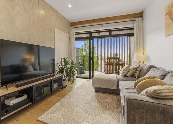  at 6/167 Hobsonville Point Road, Hobsonville, Waitakere City, Auckland