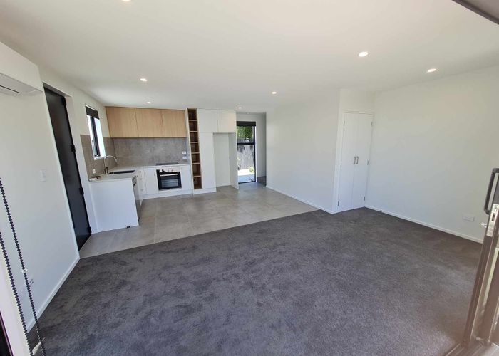  at 2/7 Dickens Street, Addington, Christchurch City, Canterbury