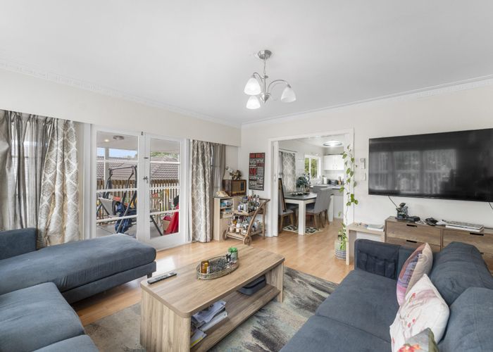  at 21 Tawa Crescent, Manurewa, Manukau City, Auckland