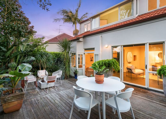 For sale 3 Church Street, Northcote Point, North Shore City, Auckland