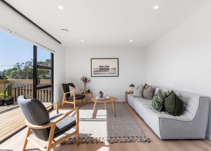  at 1 Tauhinu Road, Greenhithe, North Shore City, Auckland