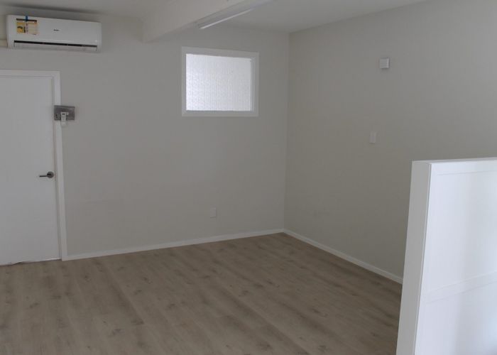  at 2/39C Whitney Street, New Windsor, Auckland City, Auckland