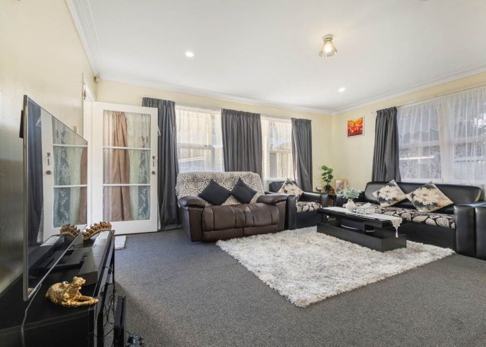  at 3/8 Grantham Road, Papatoetoe, Auckland