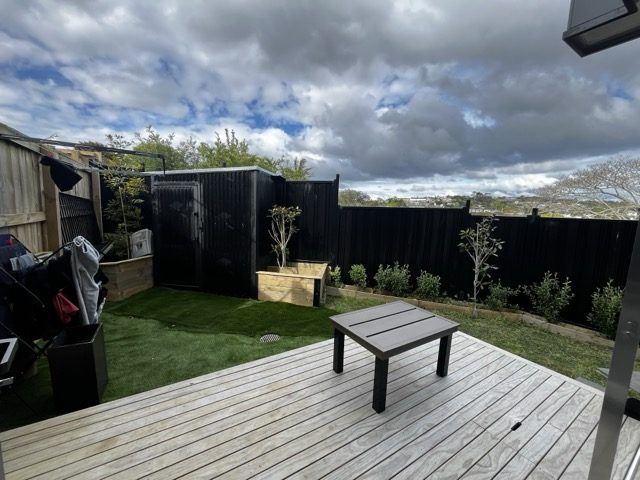  at 1/21 Newham Place, Henderson, Waitakere City, Auckland