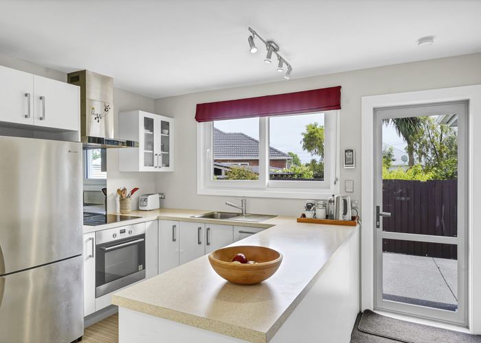 at 2/3 Selsey Lane, Somerfield, Christchurch