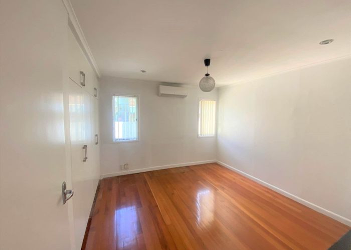  at 119 Bolton Street, Blockhouse Bay, Auckland