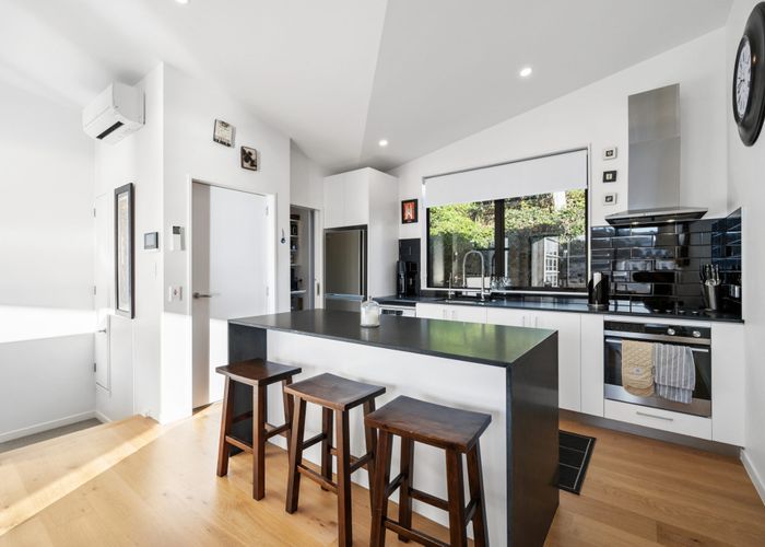  at 3/18 Oriental Terrace, Oriental Bay, Wellington