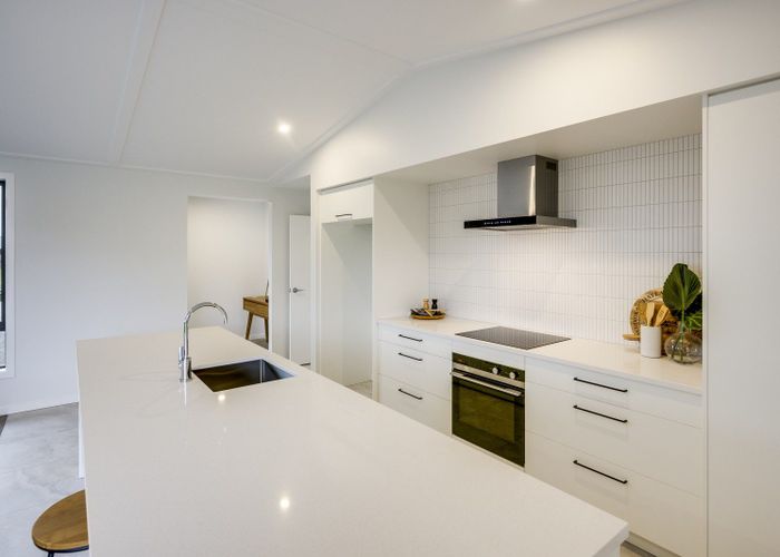  at 6 Matau Crescent, Frimley, Hastings